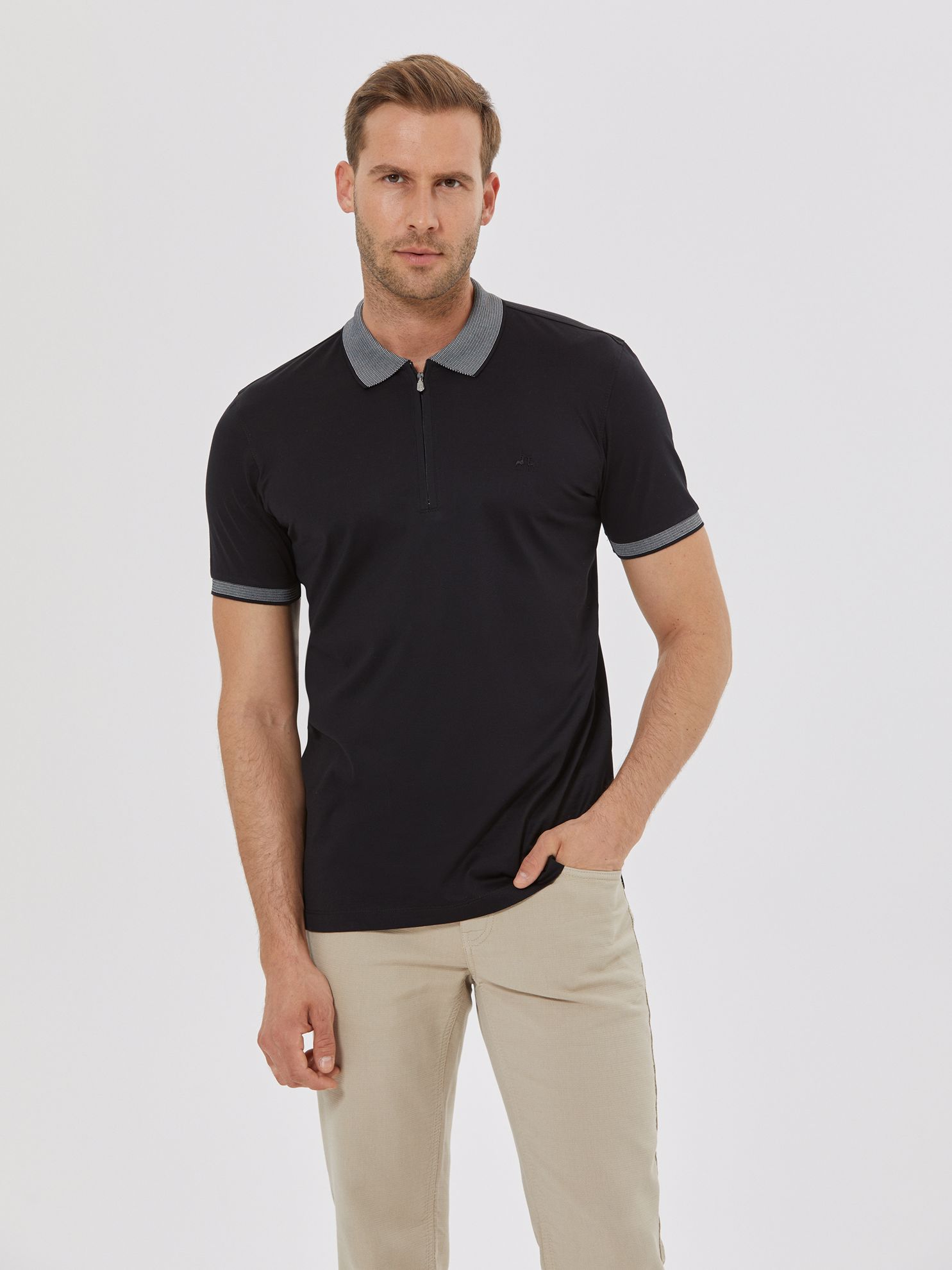 Karaca Erkek Slim Fit Polo Yaka Tişört-Siyah. ürün görseli